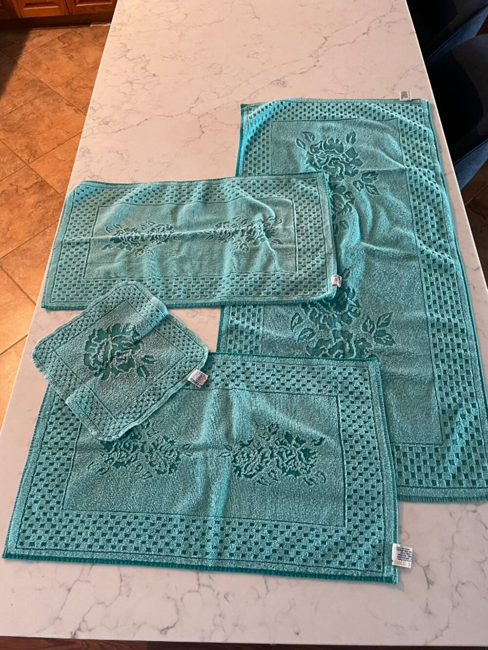 Vintage Retro 70s Bath Hand Towel Set 4 Pc Turquoise Aqua Teal Floral Textured